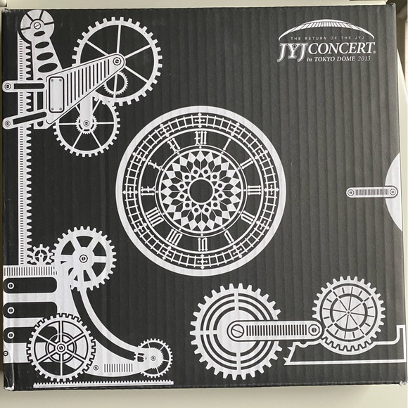 JYJ CONCERT IN TOKYO DOME 2013
DVD+PHOTOBOOK JAPAN - Picture 1 of 6